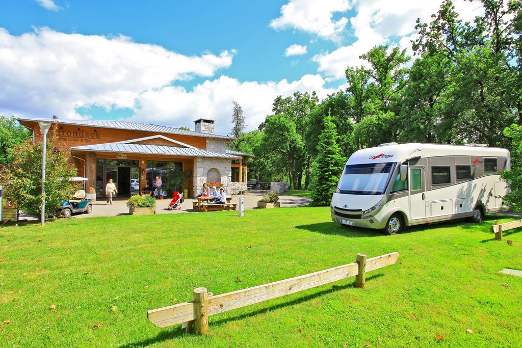 Albirondack Camping Lodge & Spa Dış mekan fotoğraf