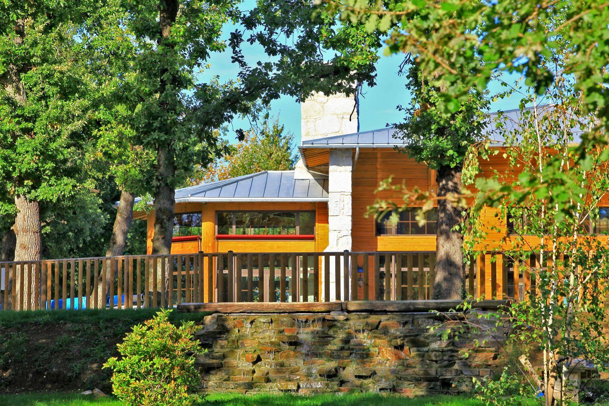 Albirondack Camping Lodge & Spa Dış mekan fotoğraf