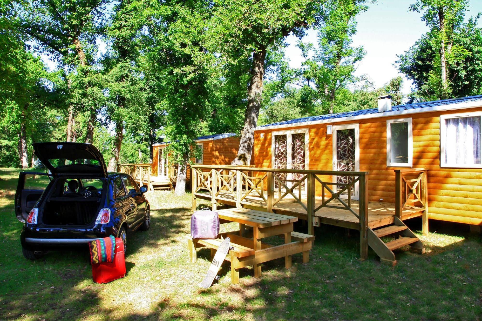 Albirondack Camping Lodge & Spa Dış mekan fotoğraf